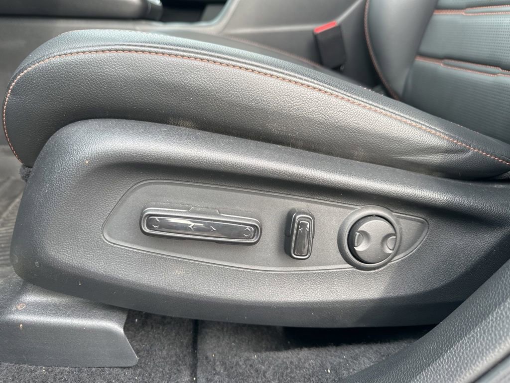 Used 2025 Honda CR-V Sport Touring image 19