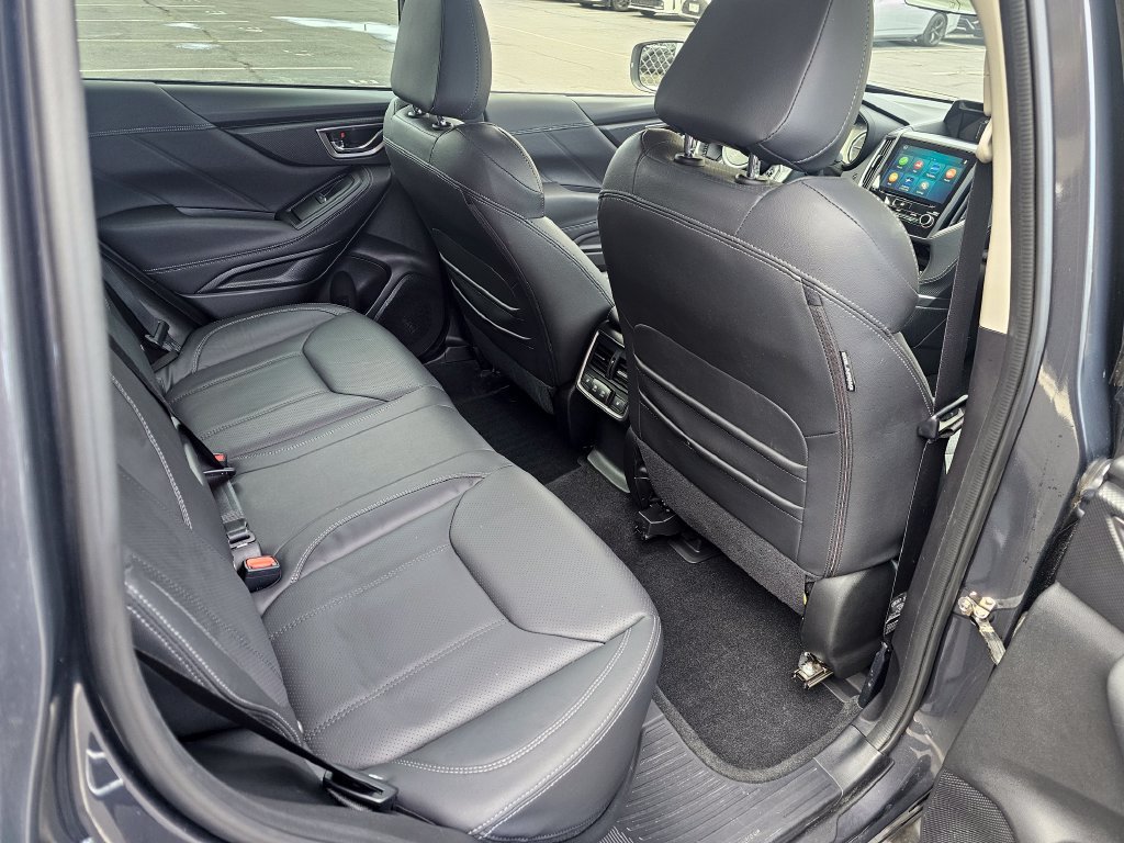 Used 2023 Subaru Forester Touring AWD/4WD image 8
