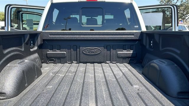 New 2026 Ford F150 Lariat w/ Equipment Group 502A High AWD/4WD image 13