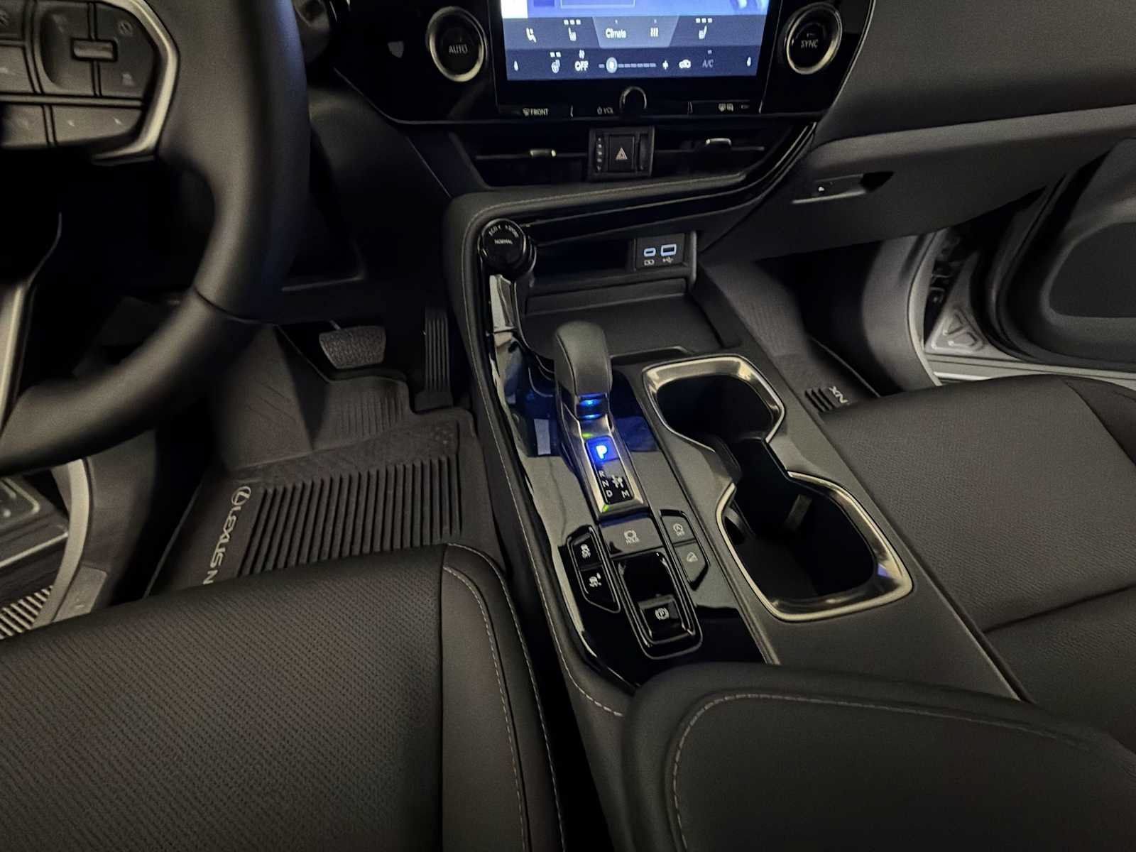 Used 2024 Lexus NX 350 AWD w/ Cold Area Package image 19