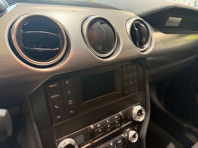 Used 2021 Ford Mustang GT RWD image 16