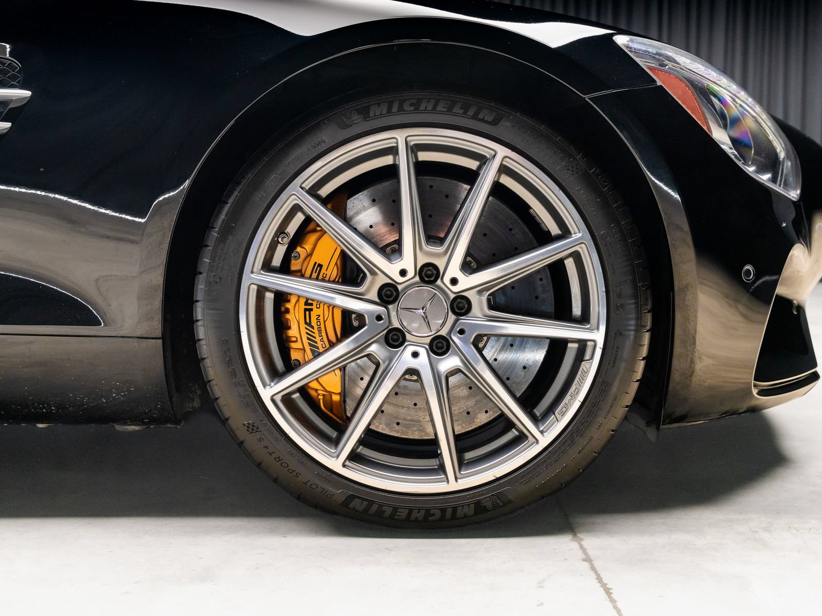 Used 2016 Mercedes-Benz AMG GT S image 30