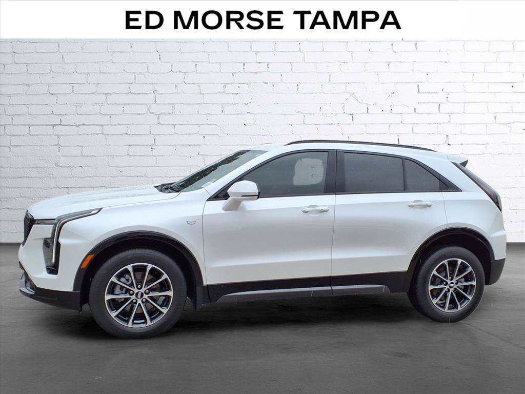 Used 2024 Cadillac XT4 Sport FWD image 2