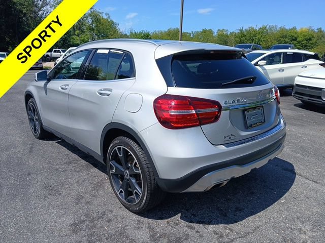 Used 2018 Mercedes-Benz GLA 250 4MATIC image 4