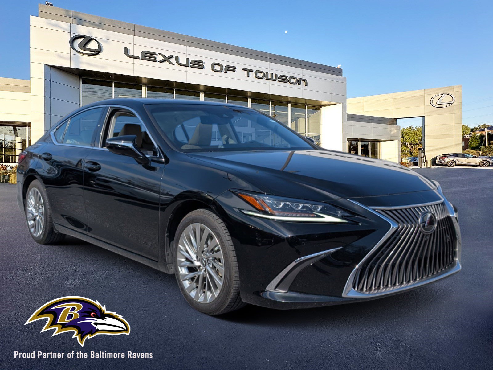 Used 2020 Lexus ES 350 Ultra Luxury w/ Accessory Package 2 image 1