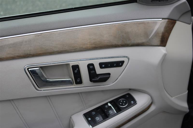 Used 2010 Mercedes-Benz E 350 E 350 w/ Premium 2 Pkg image 13