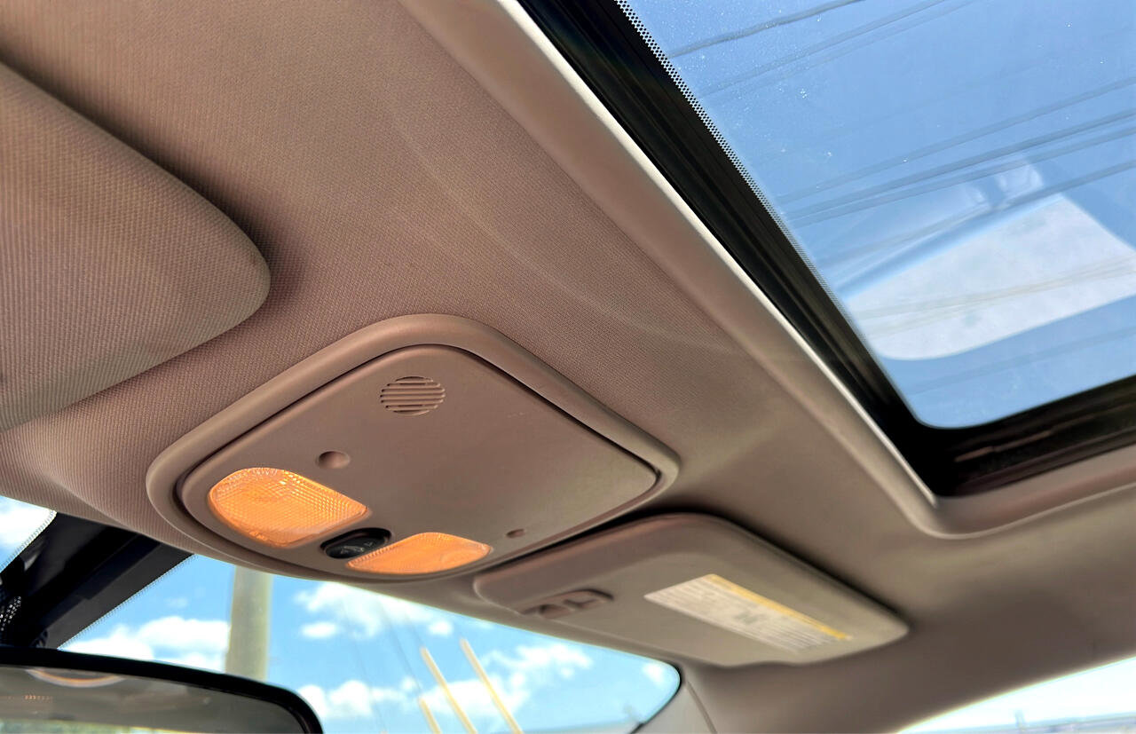 Used 2011 Chevrolet Malibu LT w/ Power Convenience Package image 19