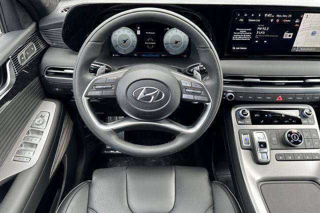 New 2025 Hyundai Palisade Calligraphy AWD/4WD image 17