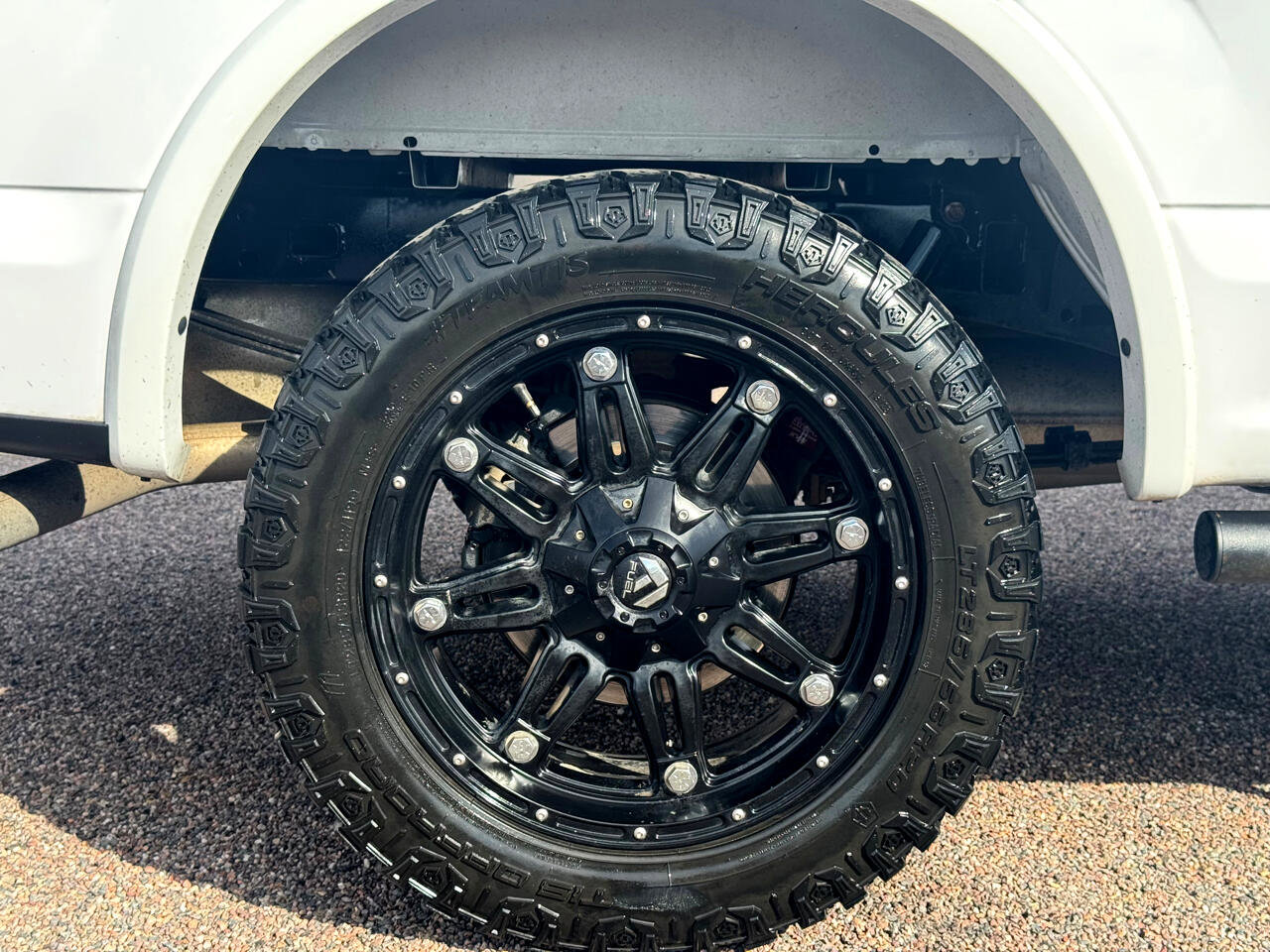 Used 2019 Ford F150 Lariat image 37
