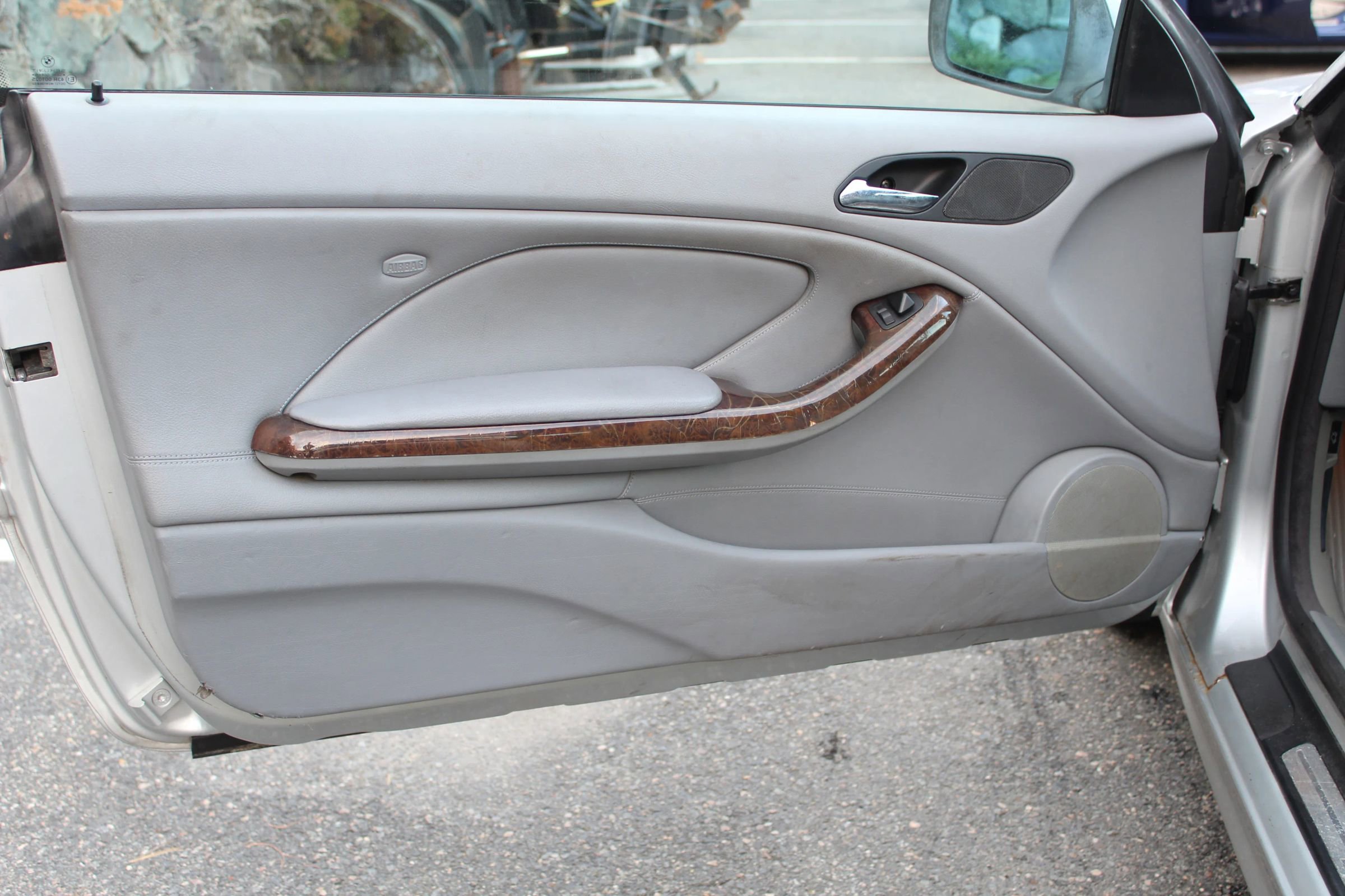 Used 2001 BMW 325Ci Convertible image 12