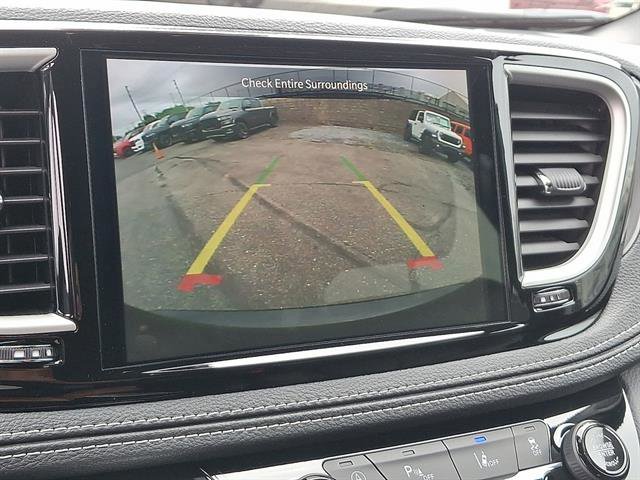 New 2026 Chrysler Pacifica Select image 17