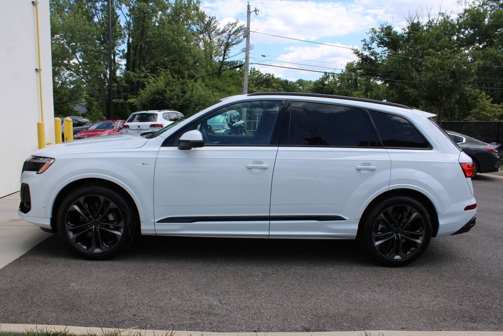 New 2026 Audi Q7 Premium Plus AWD/4WD image 10