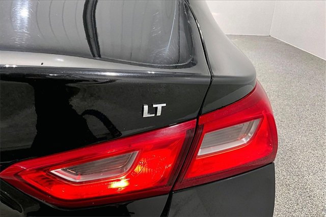 Used 2023 Chevrolet Malibu LT image 25