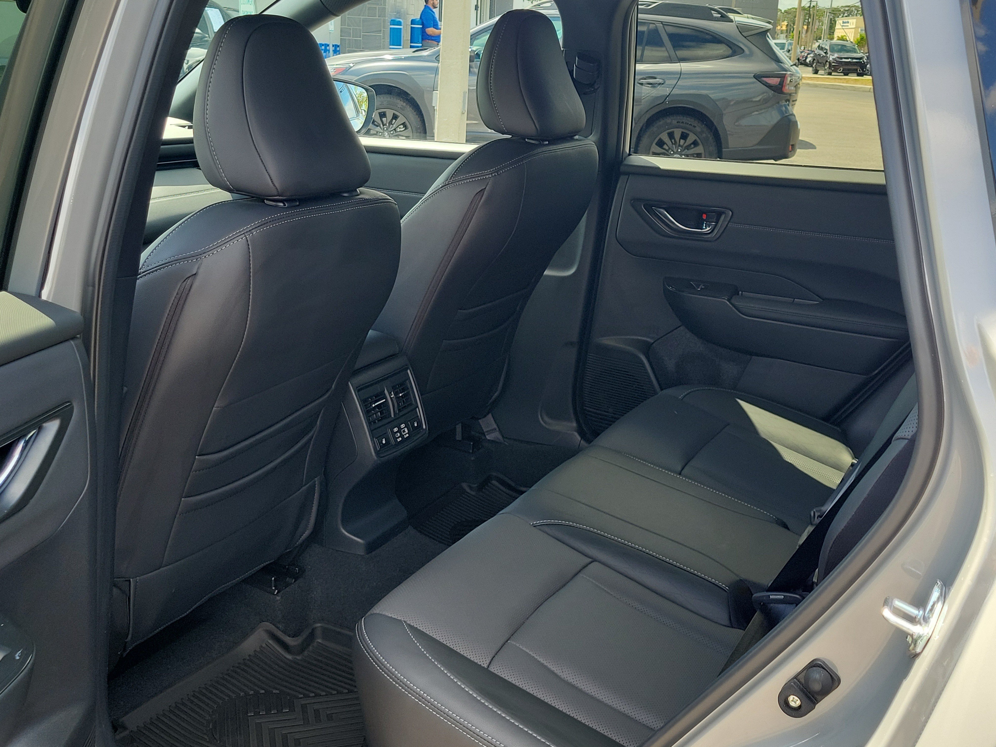 Certified 2026 Subaru Outback Touring AWD/4WD image 14