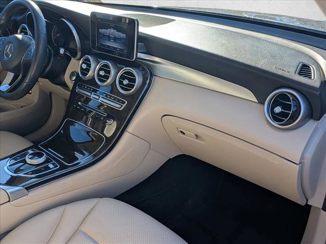 Used 2019 Mercedes-Benz GLC 300 image 21