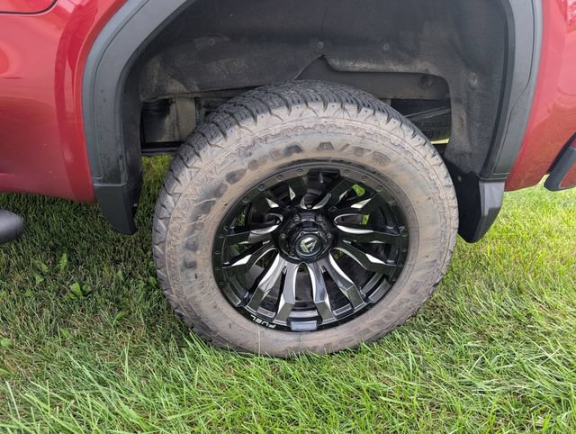 Used 2019 GMC Sierra 1500 AT4 w/ AT4 Preferred Package AWD/4WD image 23