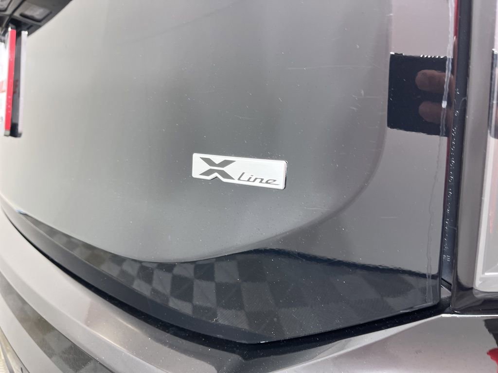 Used 2025 Kia Telluride SX Prestige X-Line image 3