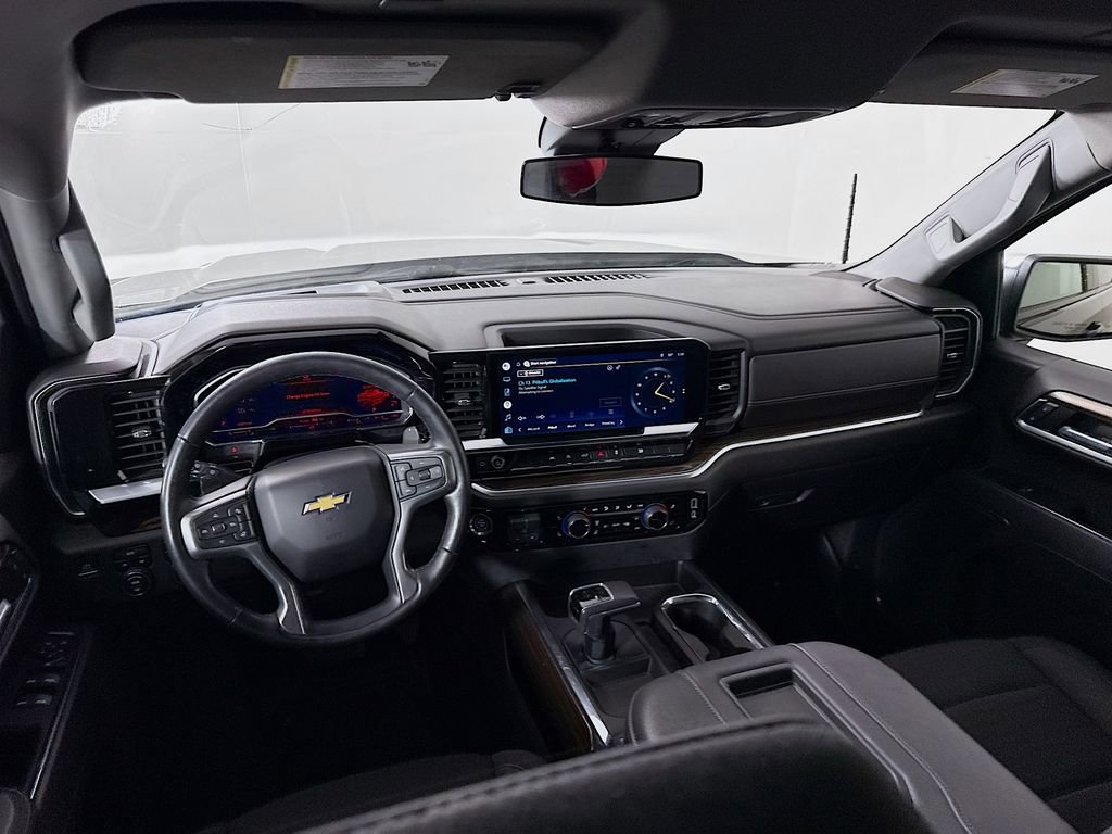 Used 2022 Chevrolet Silverado 1500 LT w/ Protection Package image 23