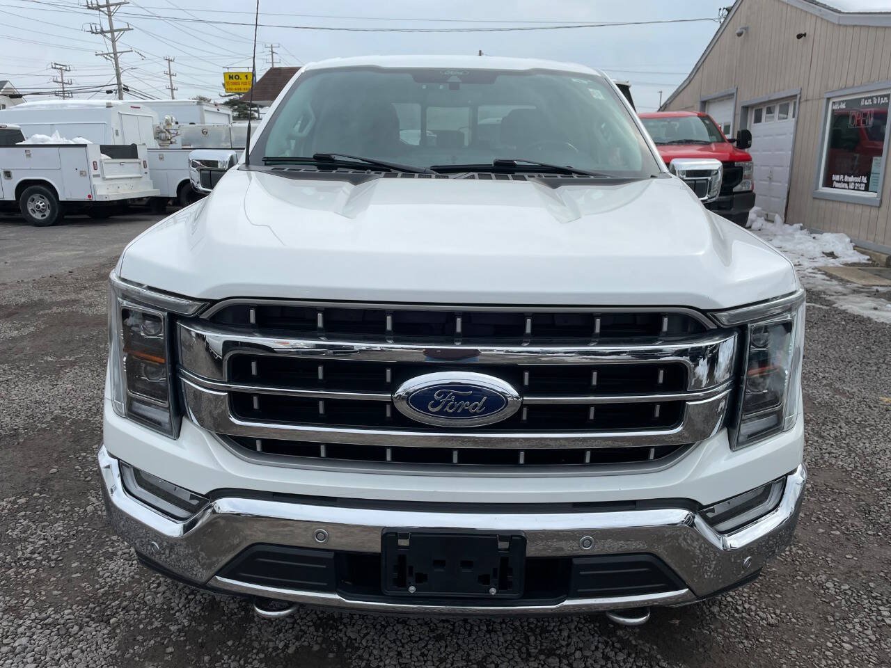 Used 2022 Ford F150 Lariat w/ Equipment Group 502A High AWD/4WD image 3