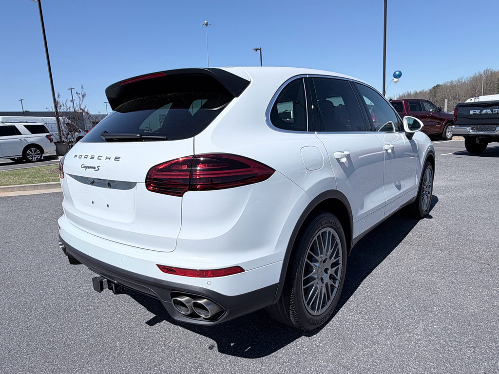 Used 2015 Porsche Cayenne S image 6