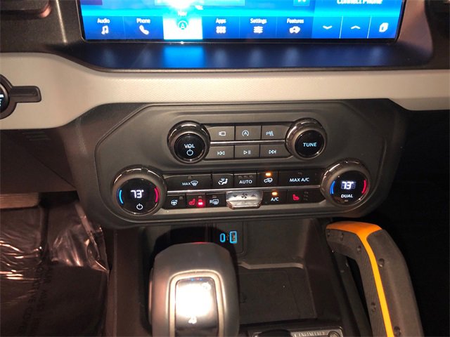 Used 2023 Ford Bronco Badlands image 22