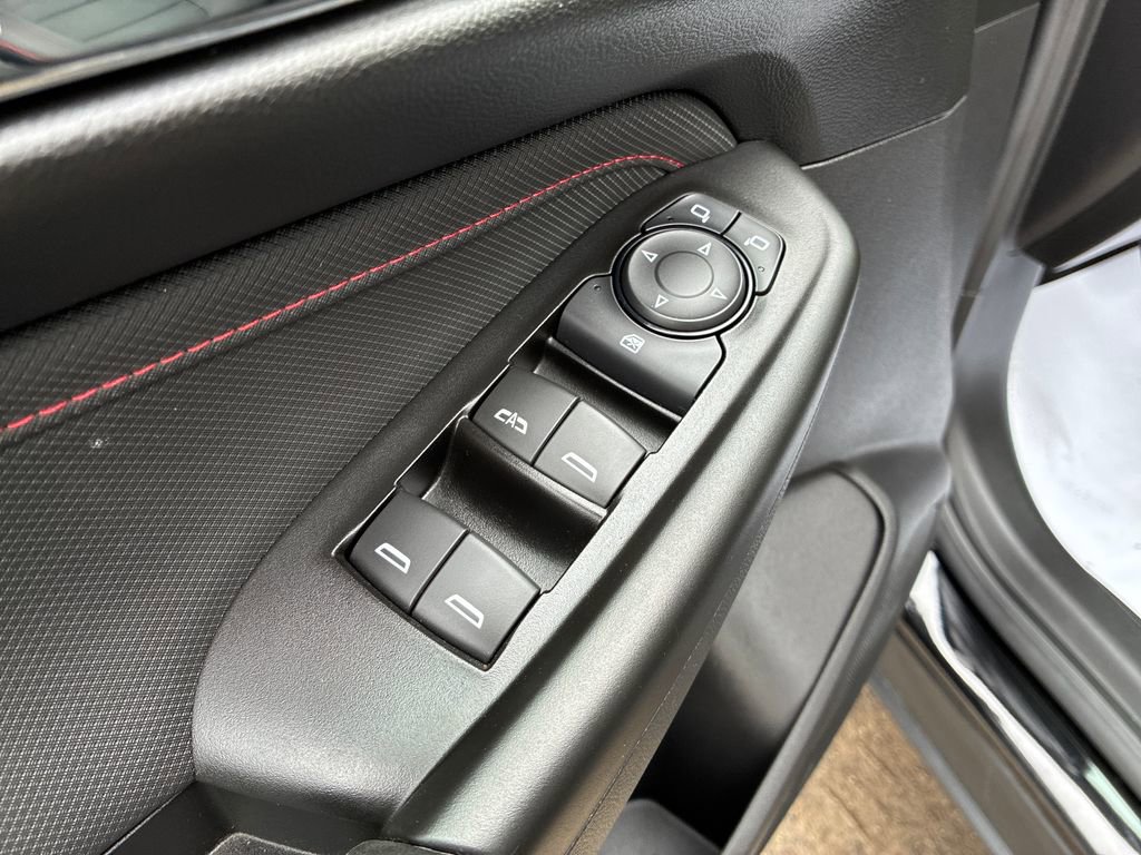 Used 2024 Chevrolet TrailBlazer RS AWD/4WD image 13