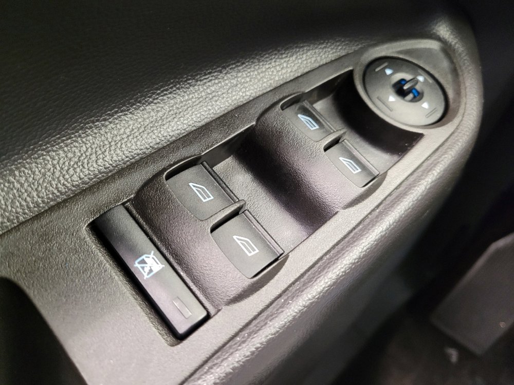 Used 2017 Ford Escape S FWD image 27