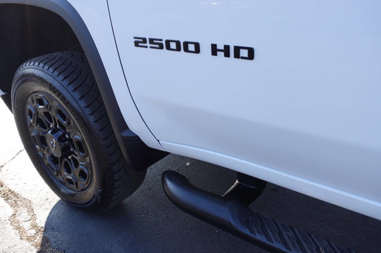 Used 2023 Chevrolet Silverado 2500 LT w/ Z71 Sport Edition image 14