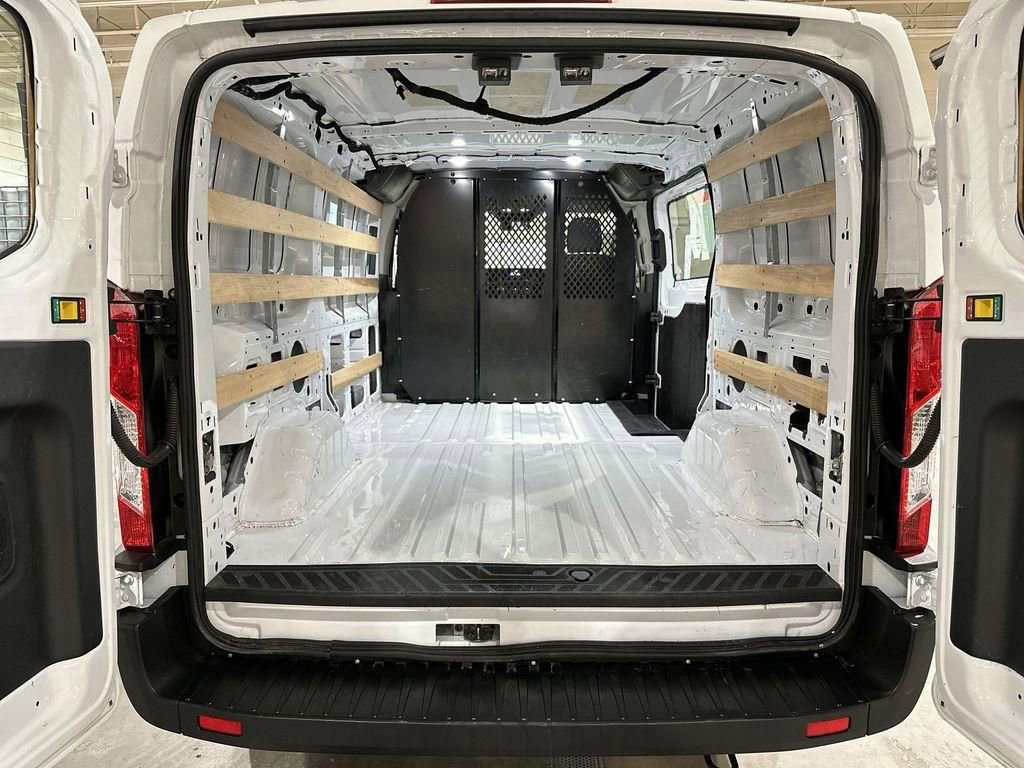 Used 2024 Ford Transit 250 Low Roof w/ Exterior Upgrade Package image 20