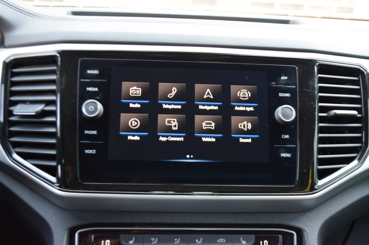 Used 2022 Volkswagen Atlas Cross Sport SE image 21