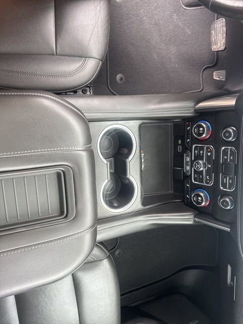 Used 2022 Chevrolet Suburban LT w/ LT Signature Plus Package image 20