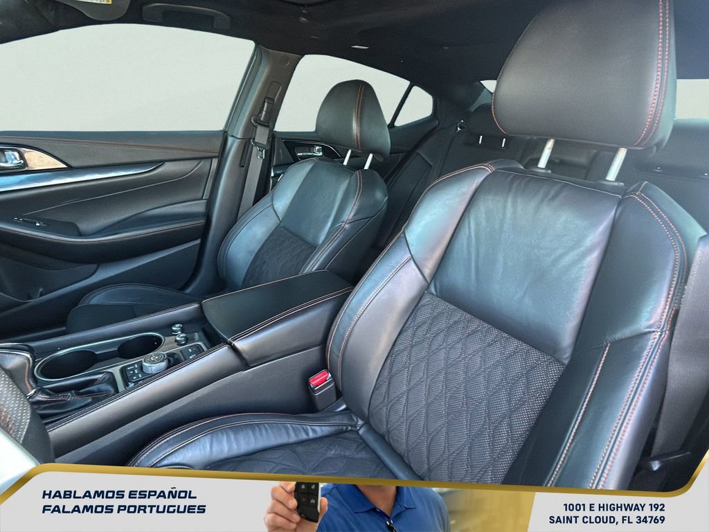 Used 2021 Nissan Maxima SR w/ Sport Mat Group image 21