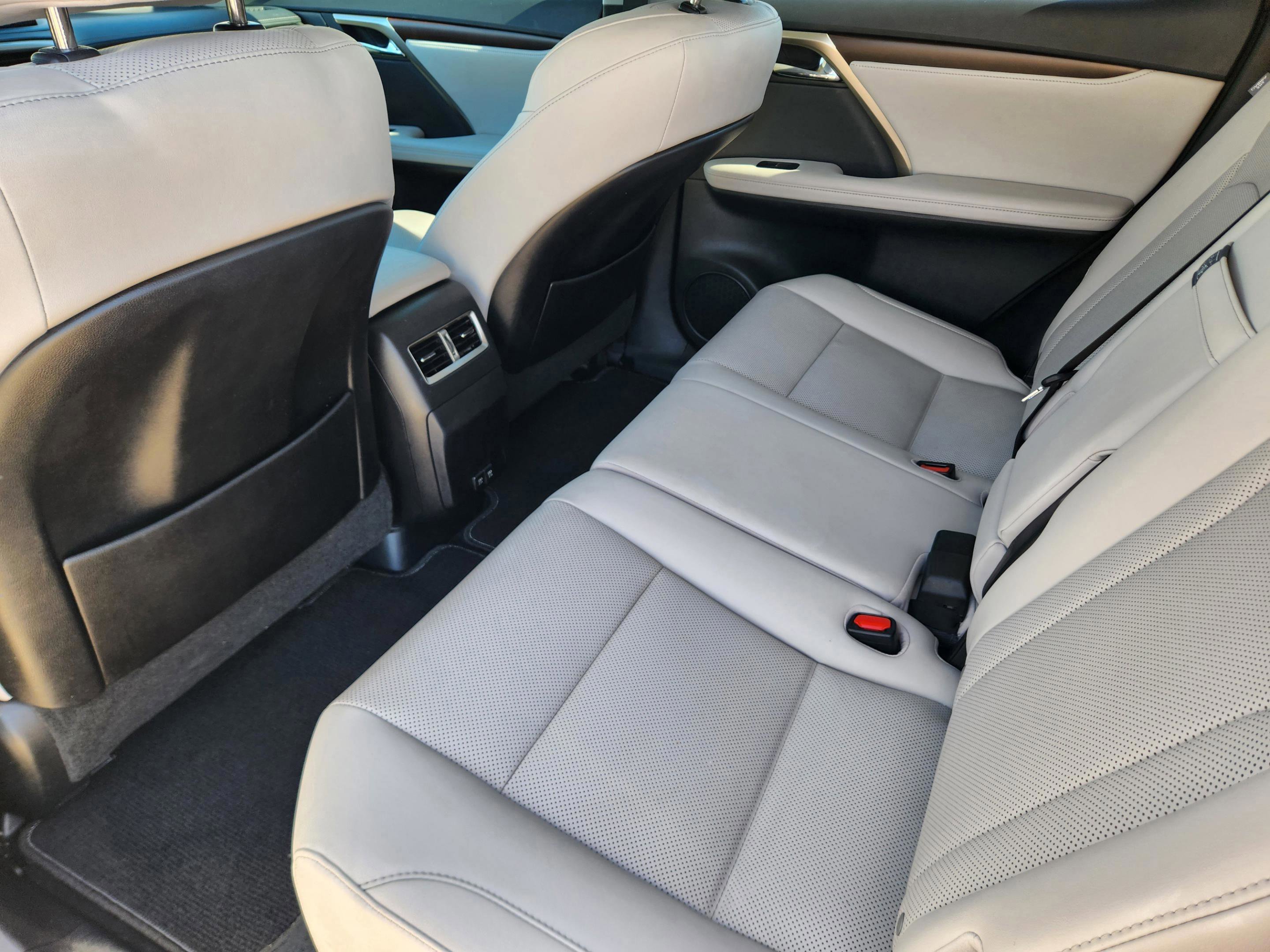 Used 2022 Lexus RX 350 FWD w/ Premium Package image 40