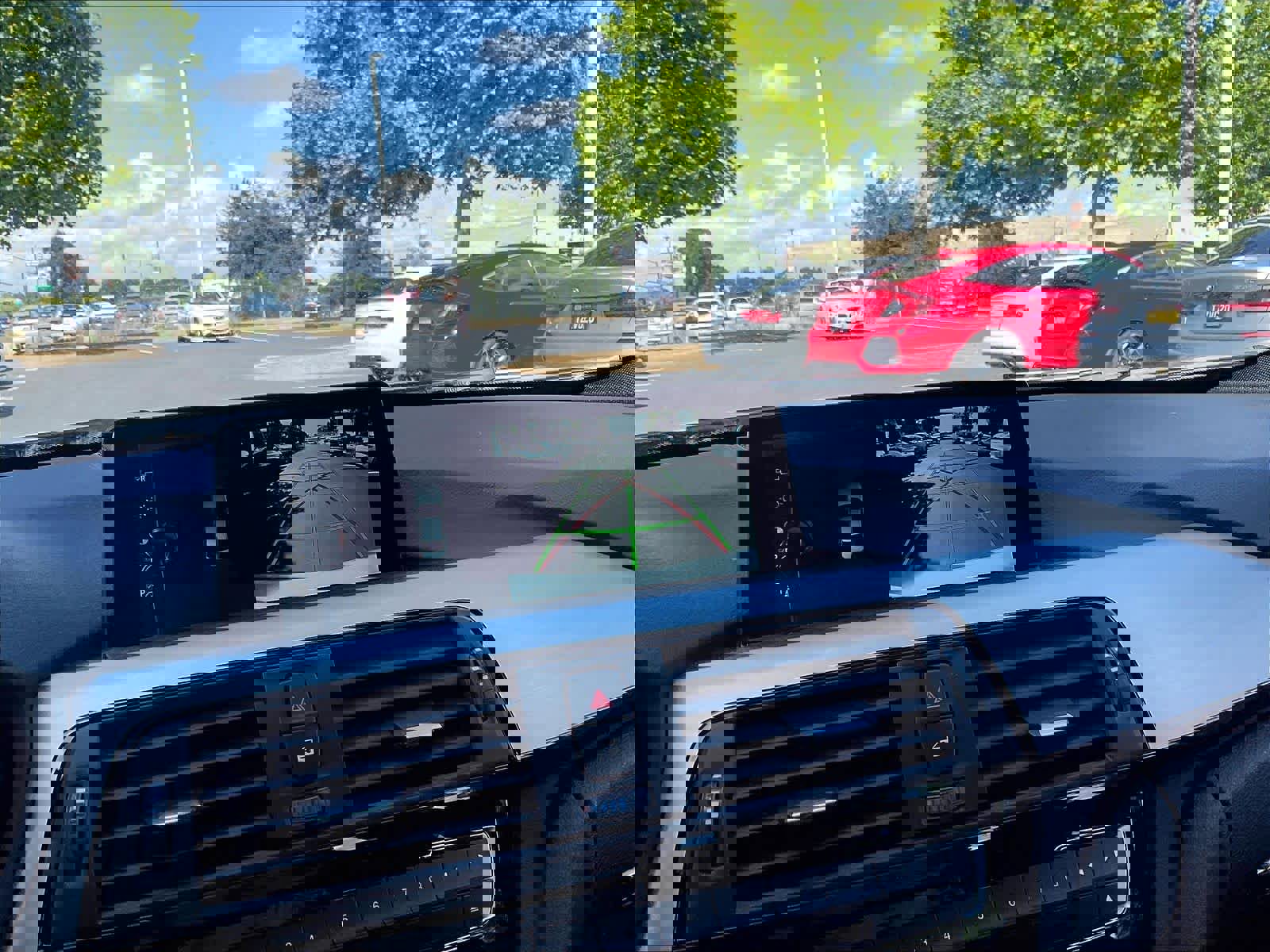 Used 2017 BMW 330i xDrive Sedan AWD/4WD image 22