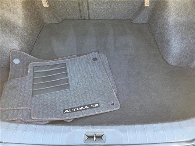 Used 2021 Nissan Altima 2.5 SR FWD image 6