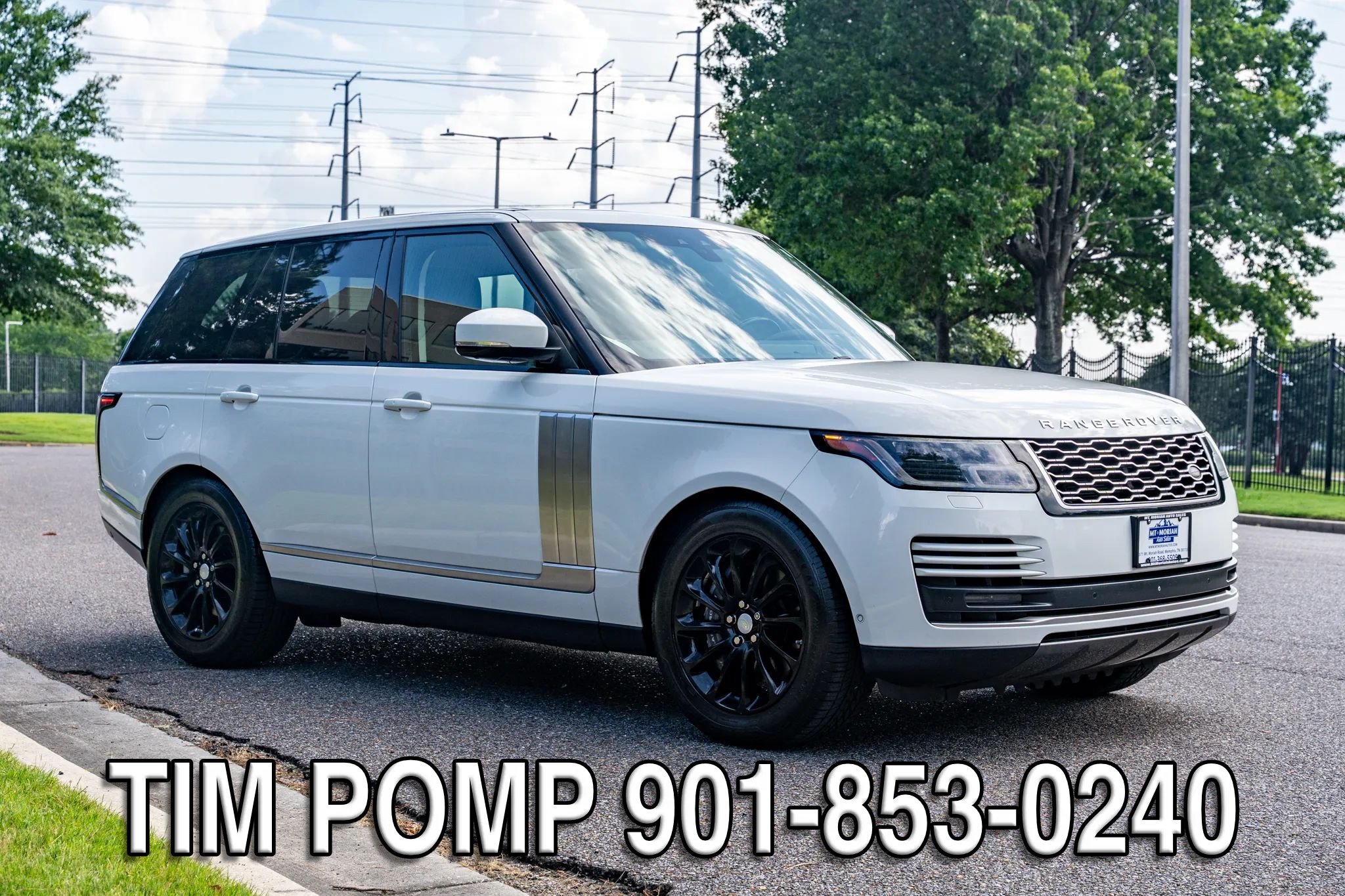 Used 2018 Land Rover Range Rover HSE AWD/4WD image 4