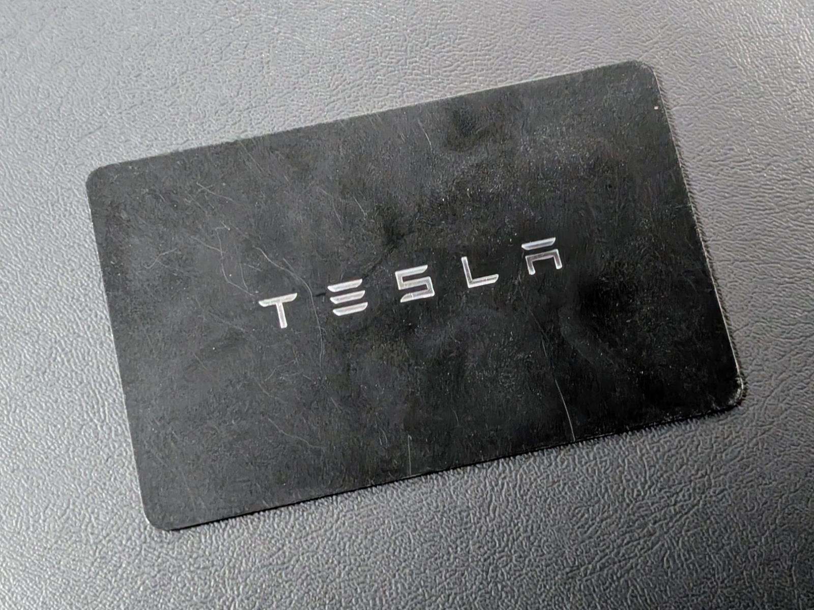 Used 2020 Tesla Model Y Long Range image 34