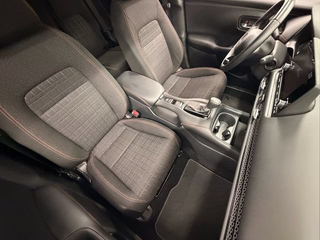 Used 2025 Honda HR-V Sport image 23