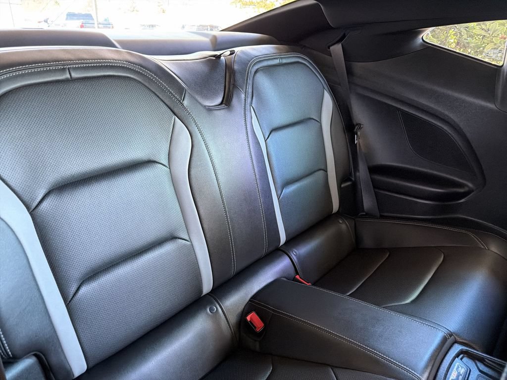 Certified 2023 Chevrolet Camaro SS RWD image 28
