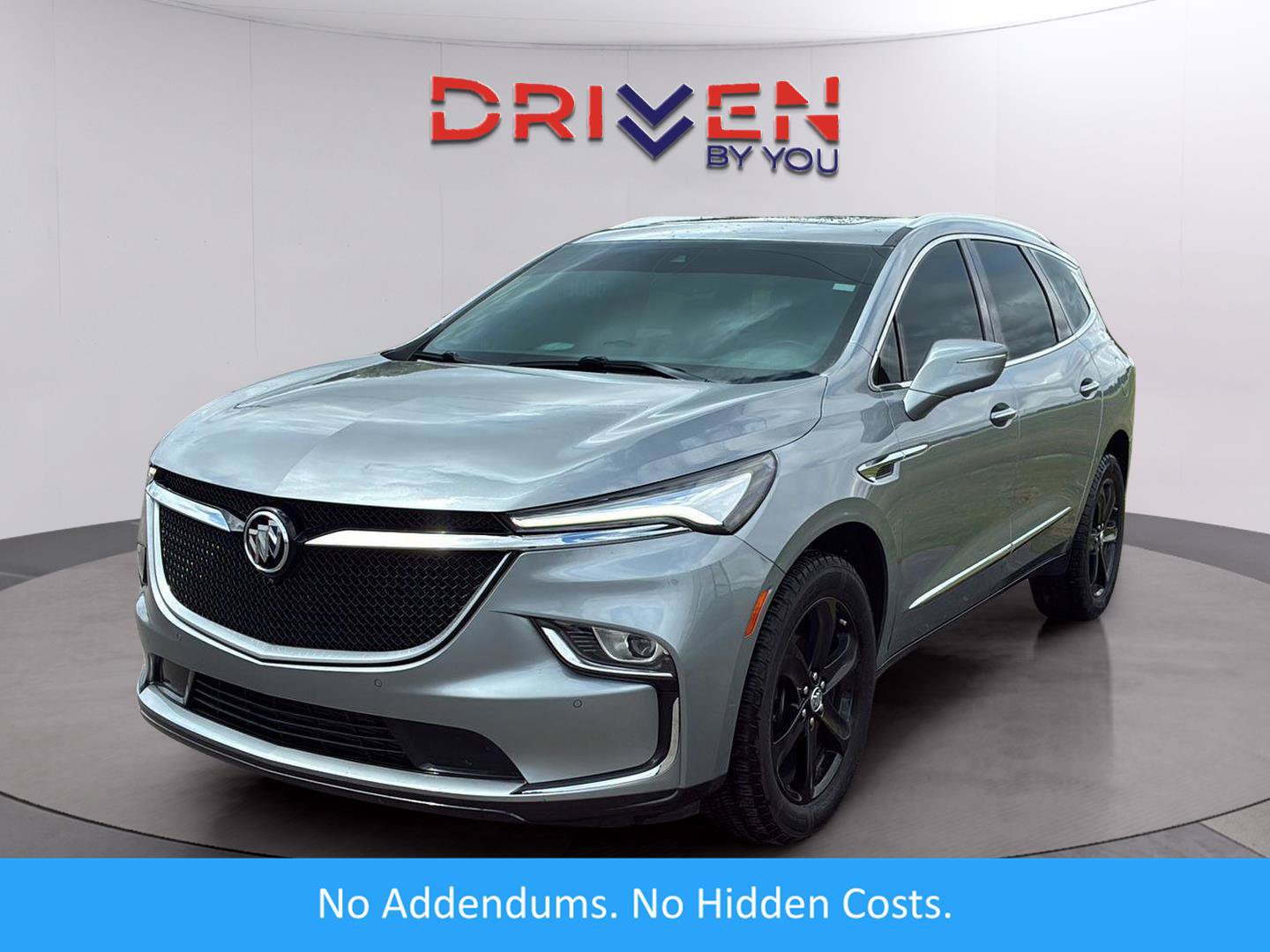 Used 2024 Buick Enclave Essence w/ Experience Buick Package FWD image 1