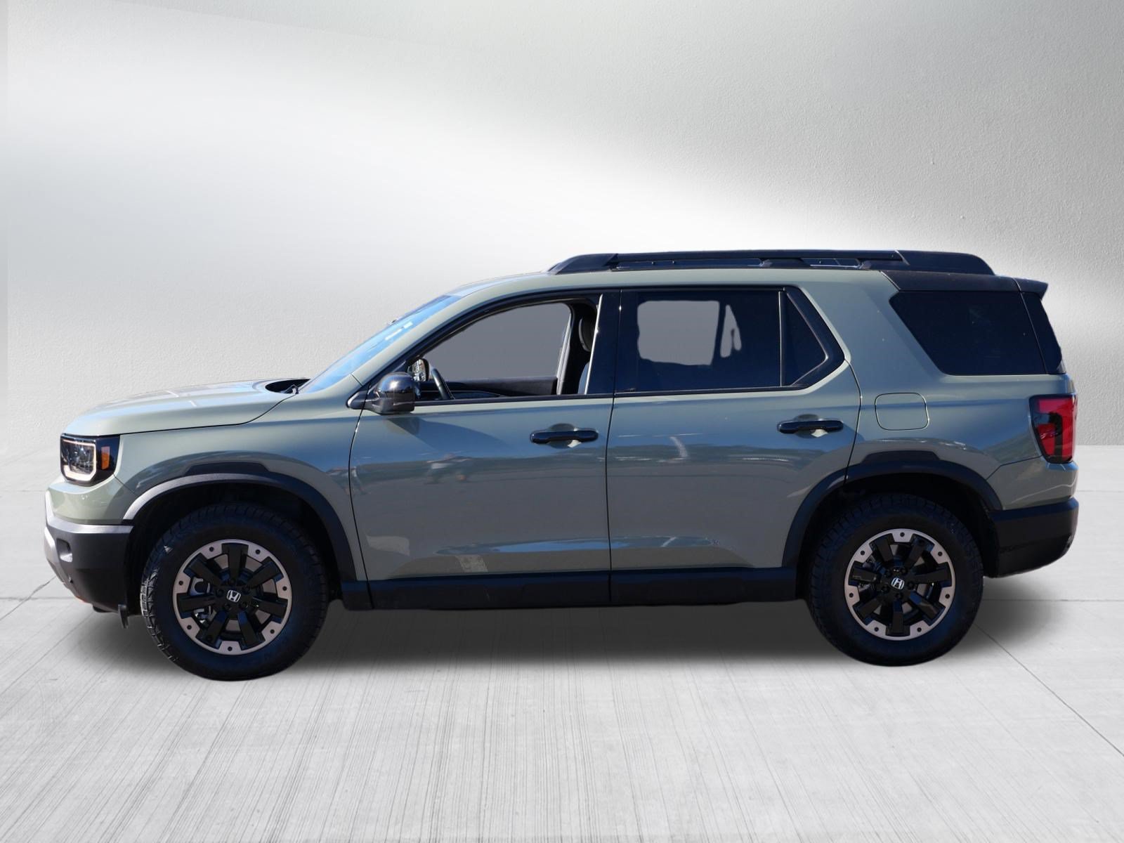 Certified 2026 Honda Passport TrailSport Elite image 4