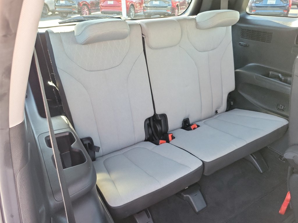 Used 2022 Hyundai Palisade SEL w/ Cargo Package FWD image 23