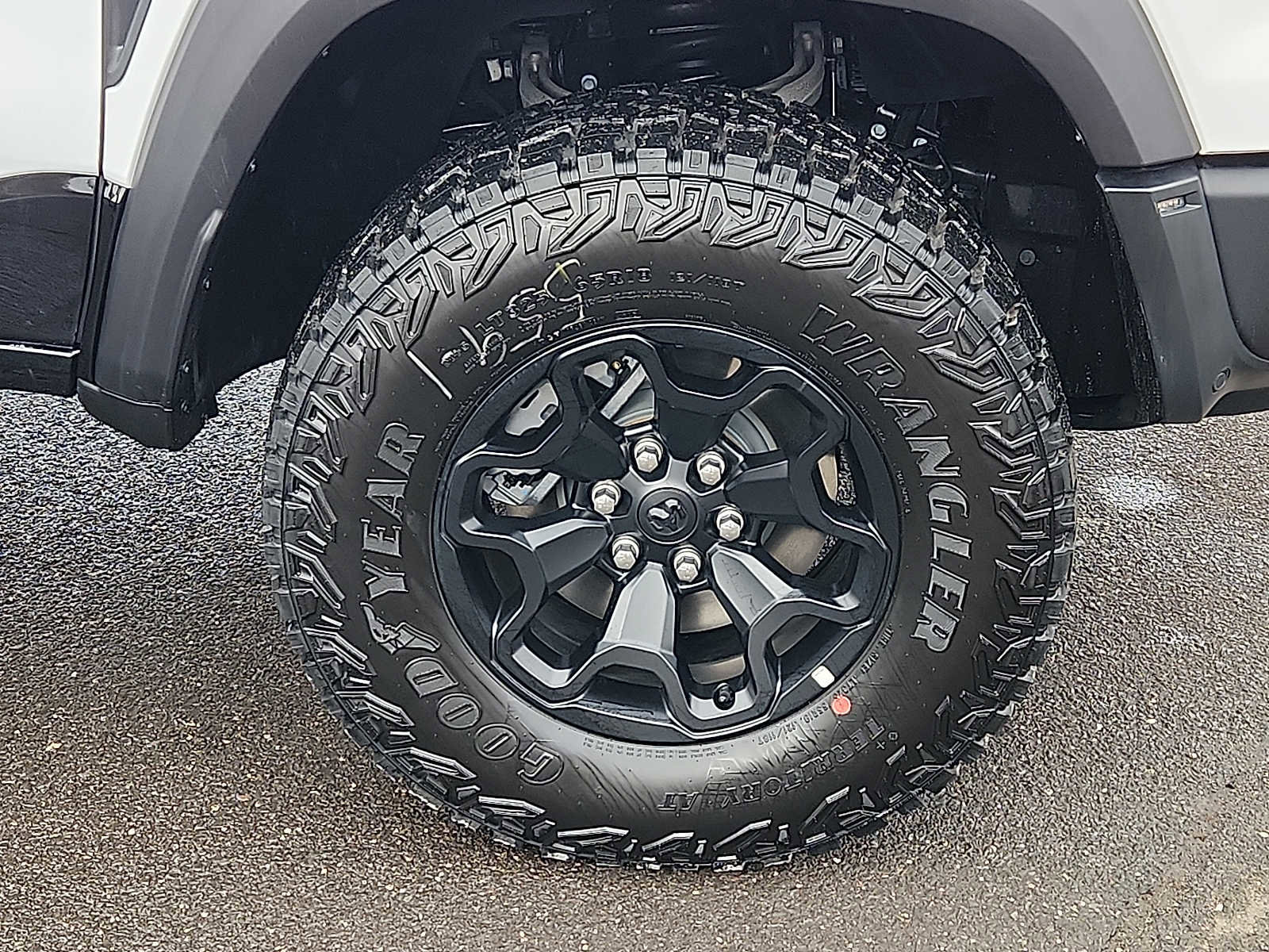 New 2026 RAM 1500 RHO w/ RHO Level 1 Equipment Group image 8