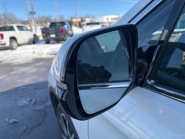 Used 2021 Honda Pilot Elite image 32