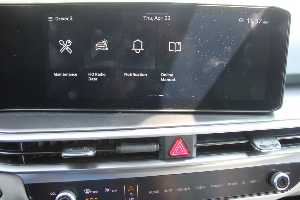 Certified 2025 Kia Sorento S w/ Panoramic Sunroof Package FWD image 46