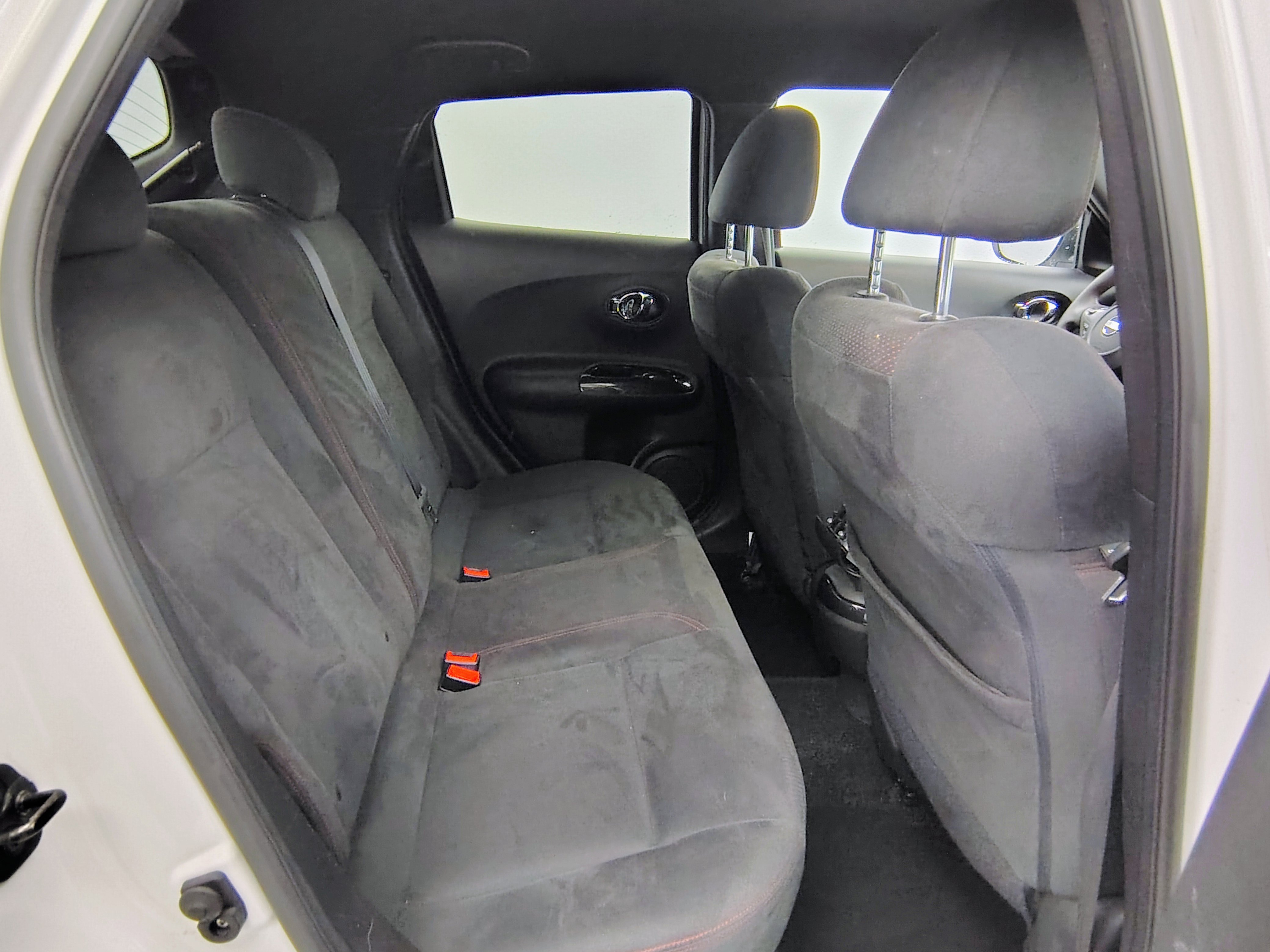 Used 2013 Nissan Juke NISMO image 19