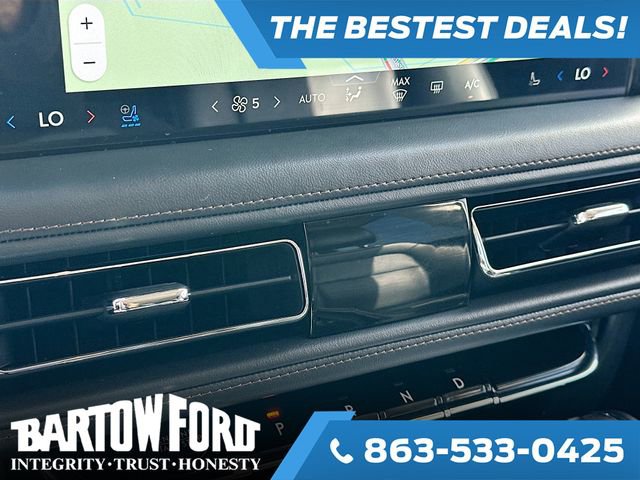 Used 2025 Lincoln Aviator 2WD w/ Jet Appearance Package image 15