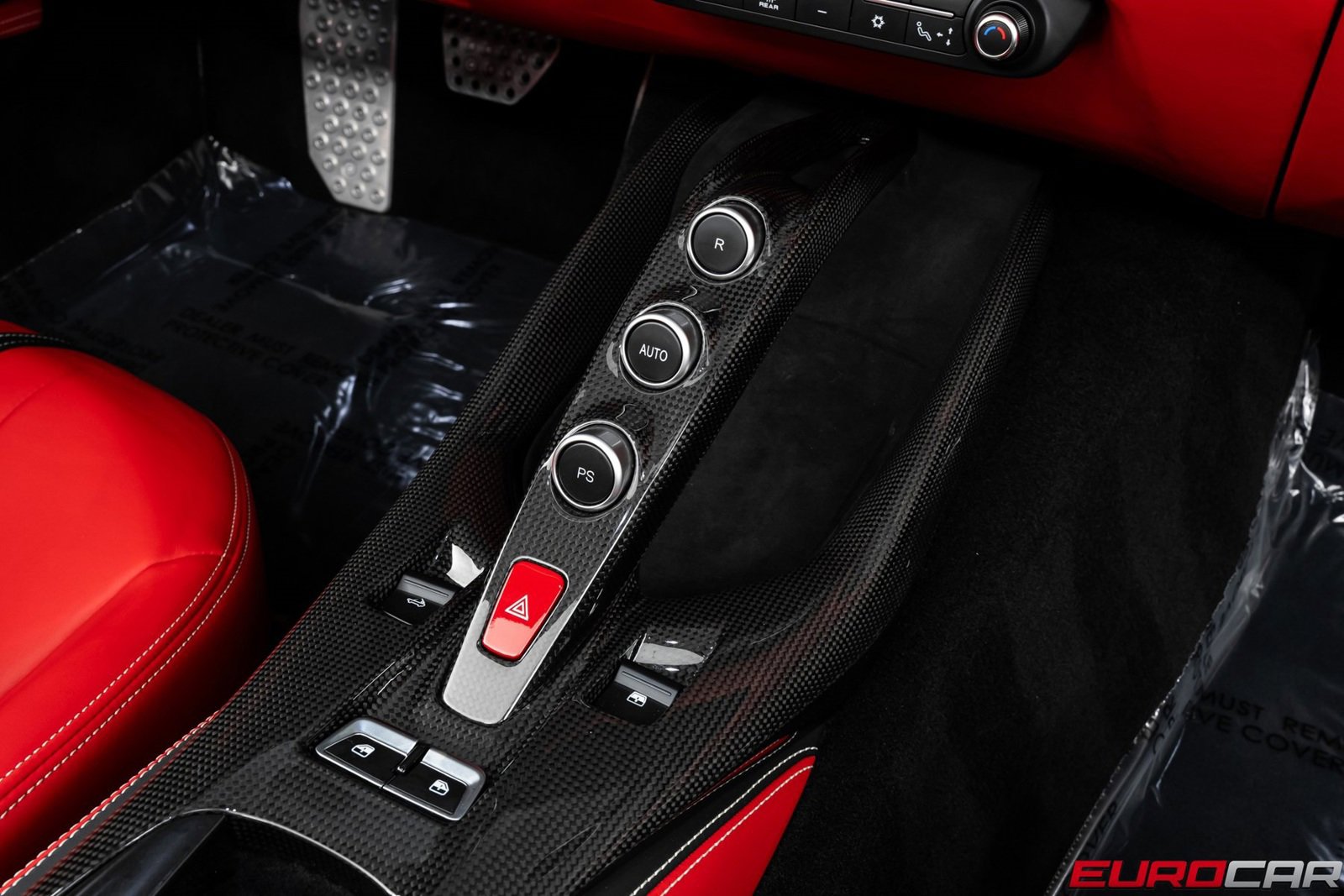 Used 2022 Ferrari 812 GTS image 33