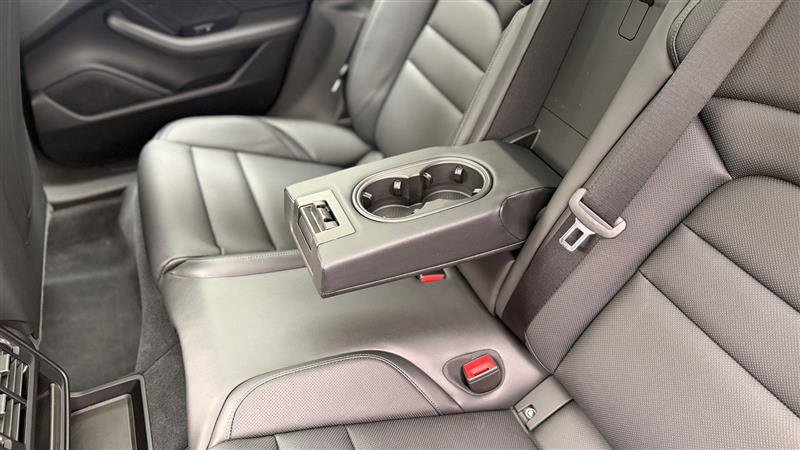 Used 2023 Porsche Taycan w/ Premium Package image 21