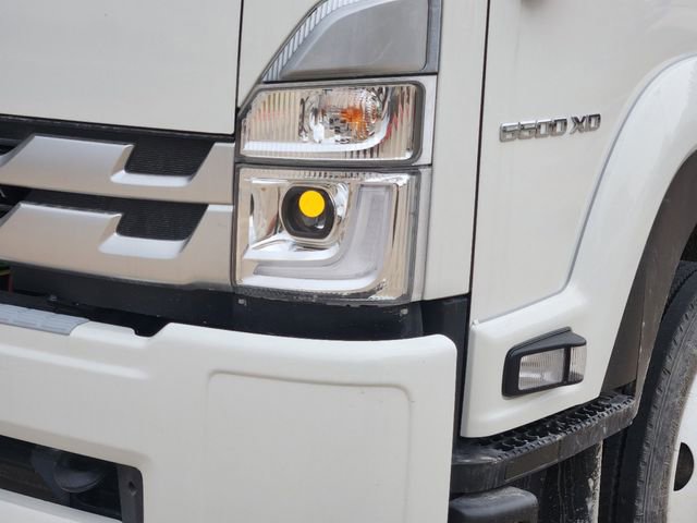 New 2024 Chevrolet Low Cab Forward 6500XD RWD image 15